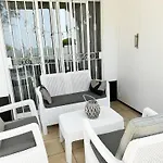 公寓 Spacious Art With Large Terrace, Relaxing Ocean View, Near Beaches *