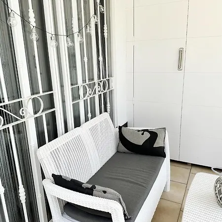 Apartman Spacious Art With Large Terrace, Relaxing Ocean View, Near Beaches Costa Adeje (Tenerife)